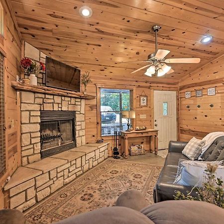 Broken Bow Azalea House - Forest Gem With Hot Tub! Exterior foto