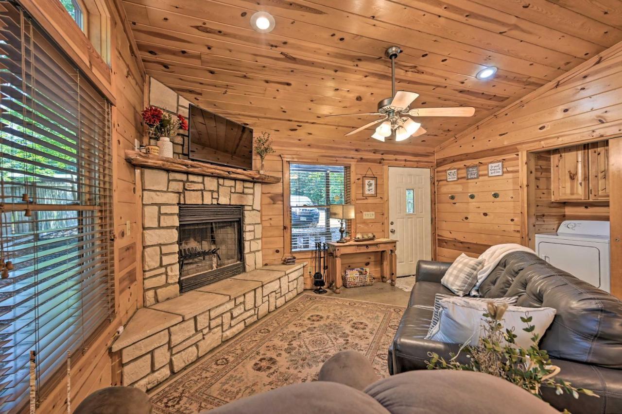 Broken Bow Azalea House - Forest Gem With Hot Tub! Exterior foto