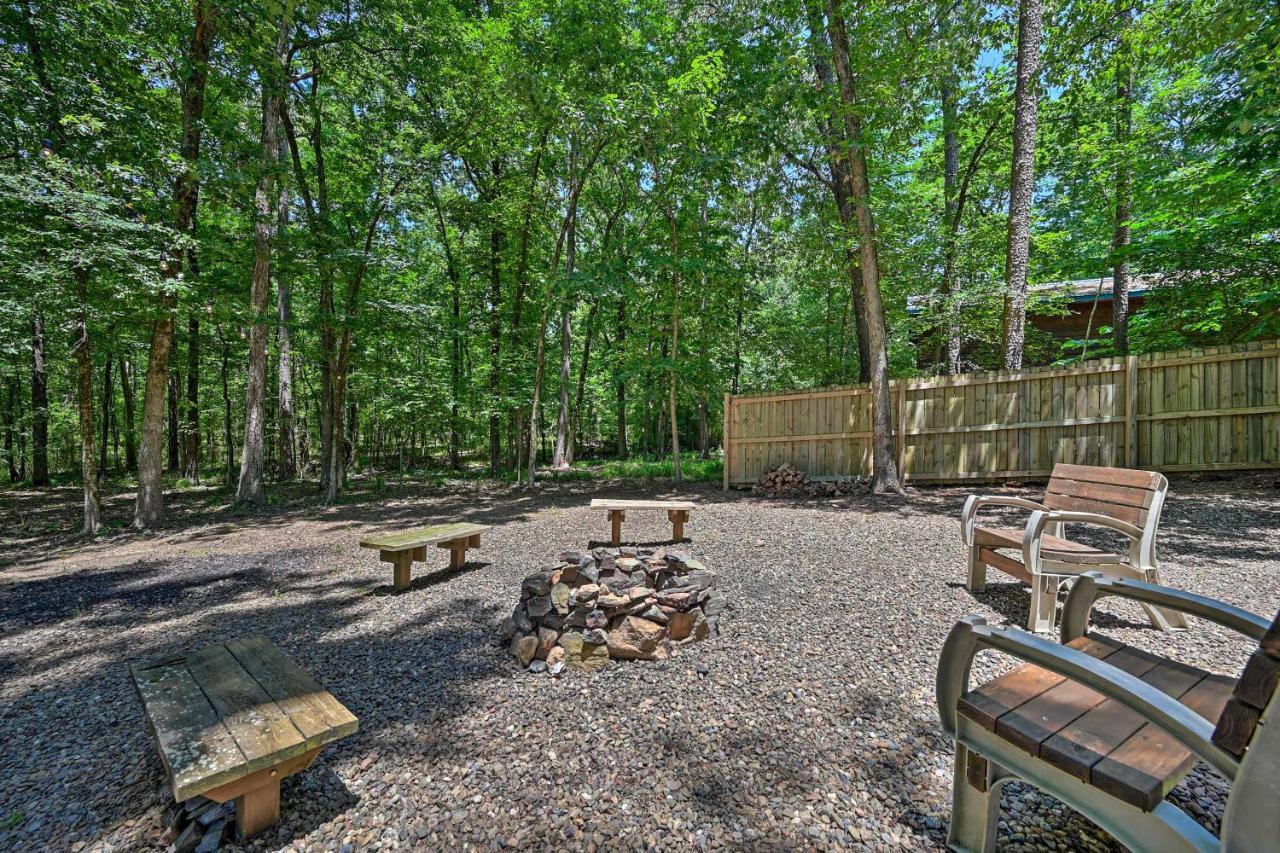 Broken Bow Azalea House - Forest Gem With Hot Tub! Exterior foto