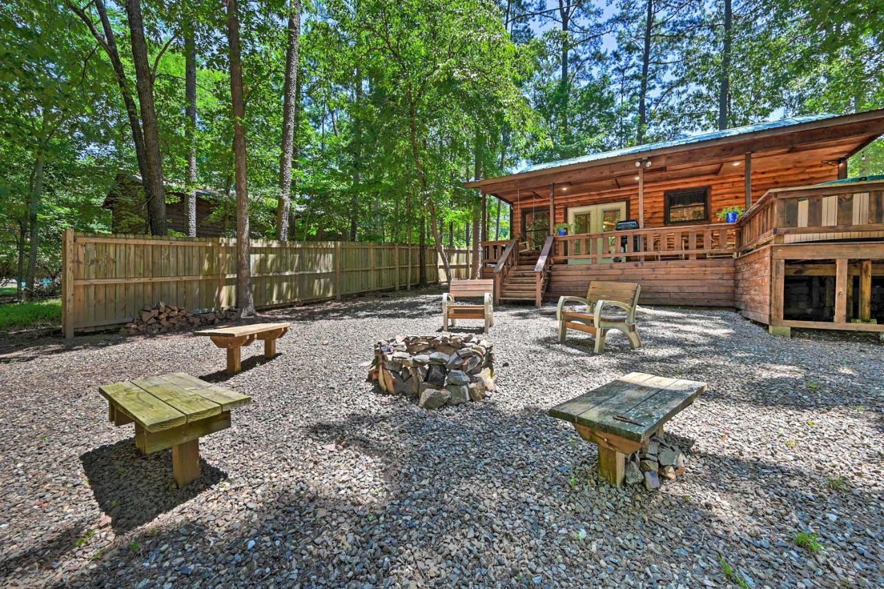 Broken Bow Azalea House - Forest Gem With Hot Tub! Exterior foto