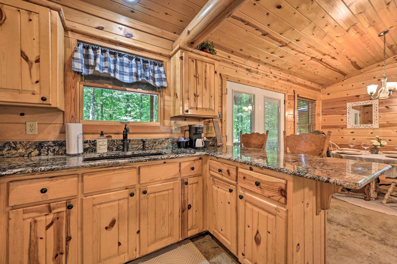 Broken Bow Azalea House - Forest Gem With Hot Tub! Exterior foto
